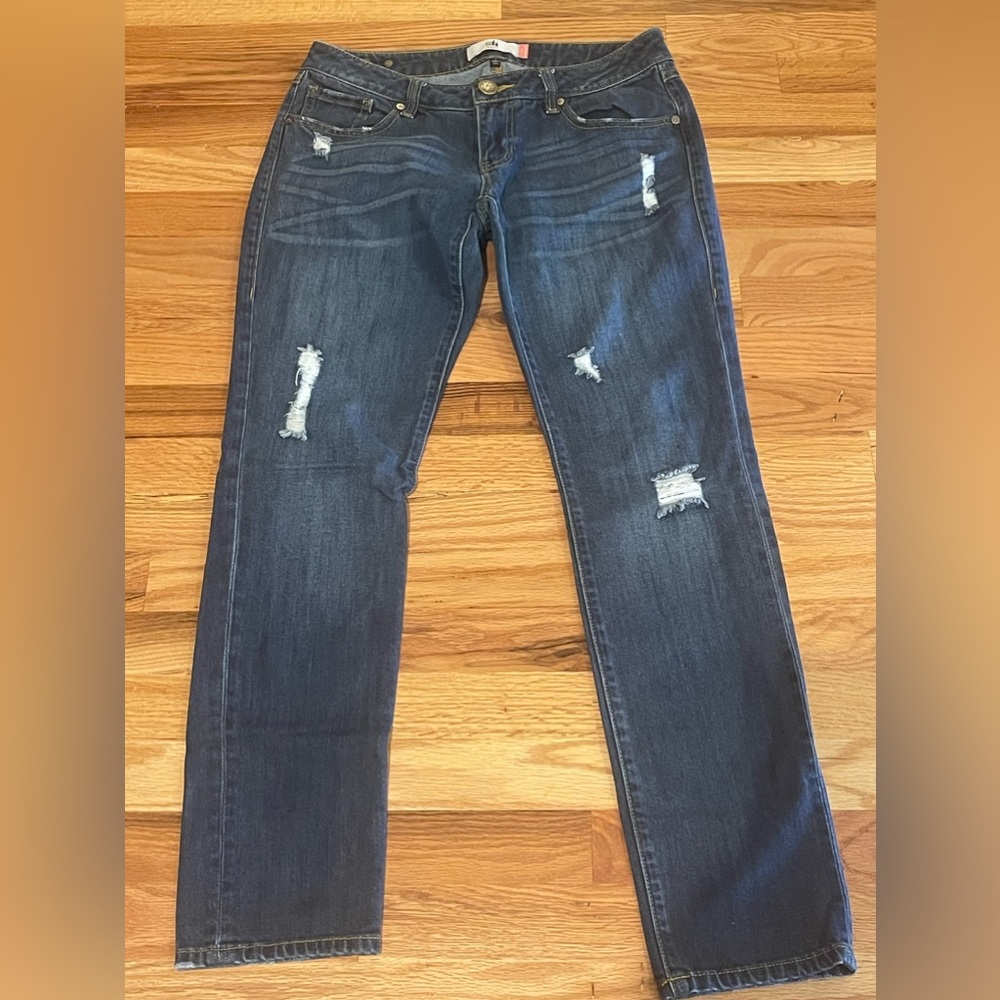 CAbi 100% Boyfriend Straight Leg Distressed Jeans Size 2